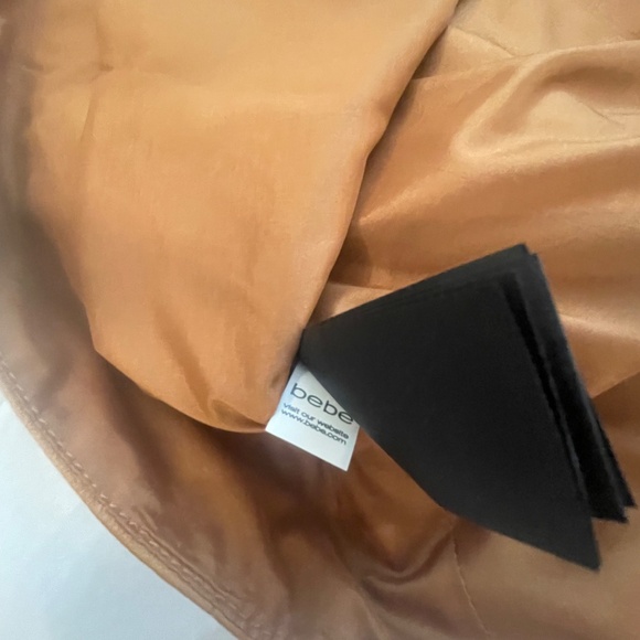 NWT! Bebe Leather Cirlce Flared Skirt 6 - Picture 7 of 12